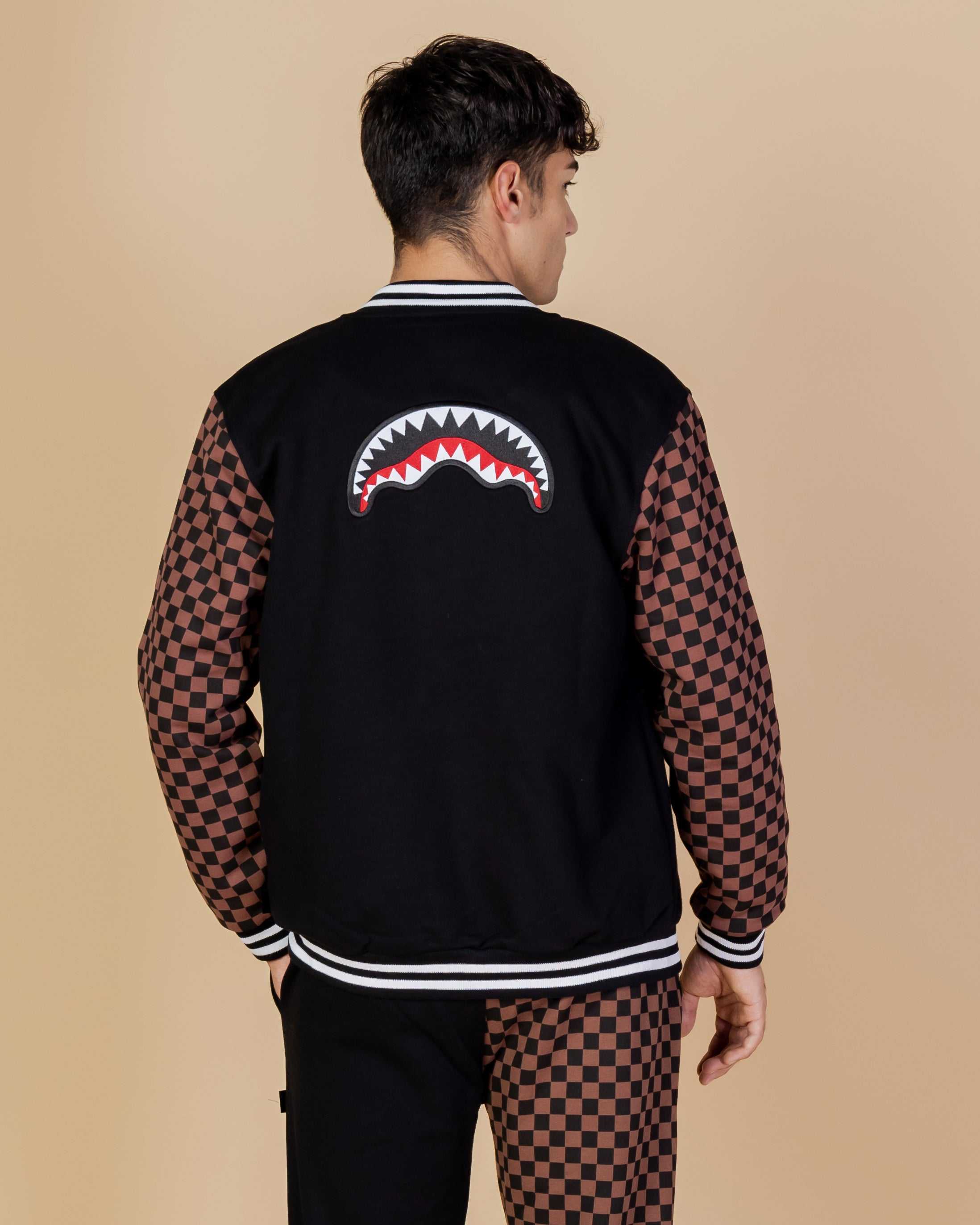 Μπουφαν ανδρικα Sprayground Checkered Varsity καφε | 6218QUDNF