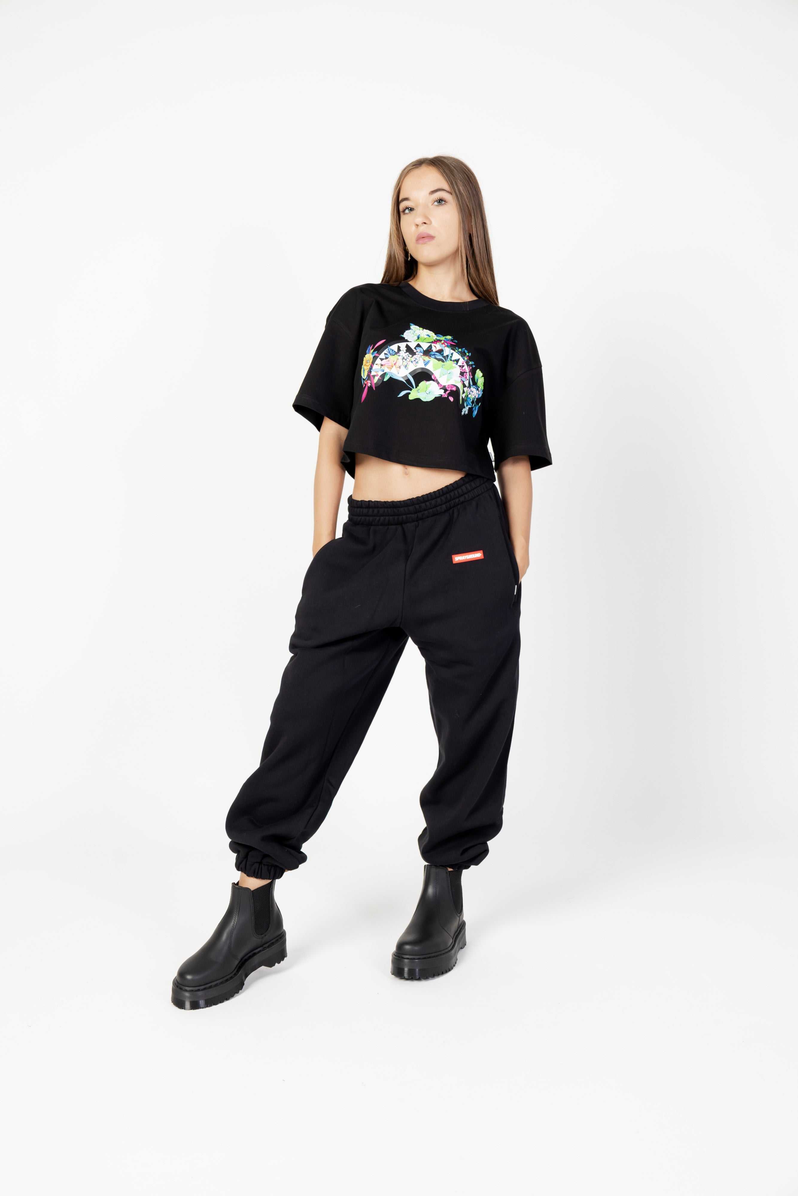 Μπλουζακι γυναικεια Sprayground Neon Floral Shark Tee Crop μαυρα | 8524PTKHA